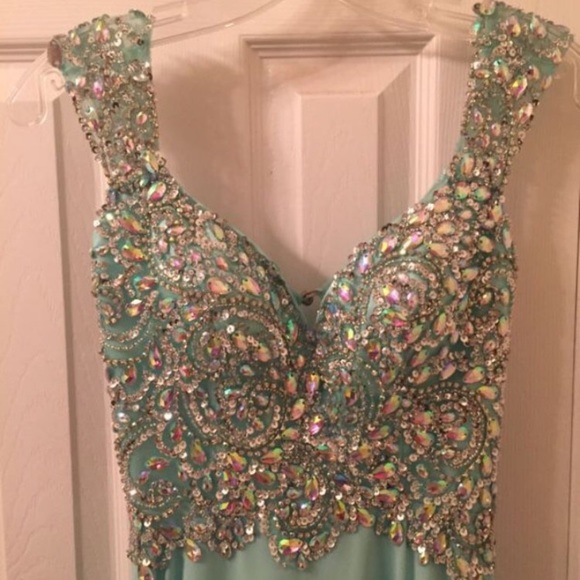 Evening Dress - Picture 3 of 6